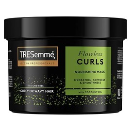 TRESemme Flawless Curls Nourishing Hair Mask rinse-out hair treatment with Coconut Oil & Ceramide for curly or wavy hair 440 ml