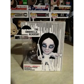 The Umbrella Academy: Vanya! Stylized Collectible Figure!