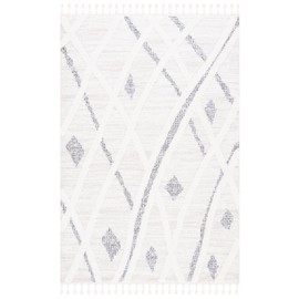 SAFAVIEH Moroccan Tassel Shag Collection Area Rug - 5'3" x 7'6", Beige & Grey, Boho Design, Non-Shedding & Easy Care, 2-inch Thick Ideal for High Traffic Areas in Living Room, Bedroom (MTS638A)