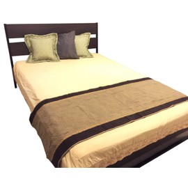 OctoRose Quilted Micro Suede Bed Runner Scarf Protector Slipcover Pad for Pets V2 (26x96, Peat)