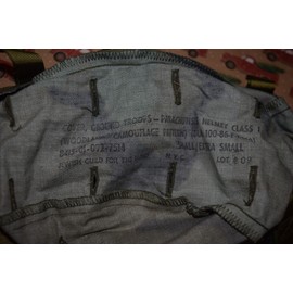 *US Army Ground Troops Parachutist Helmet Cover  small-x -small  Woodland - New