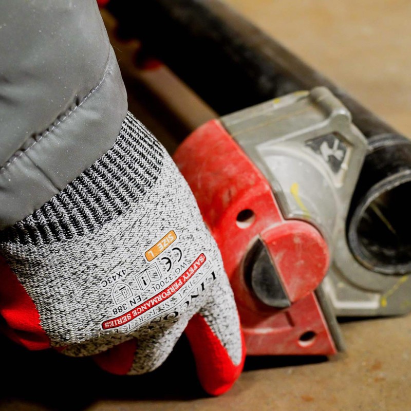 LINCONSON Level 5 Cut Resistant Sandy Nitrile Foam Coated Construction