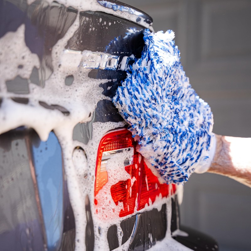 Gyeon Restart Wash Ceramic Coating Maintenance Shampoo Removes Iron Contaminants