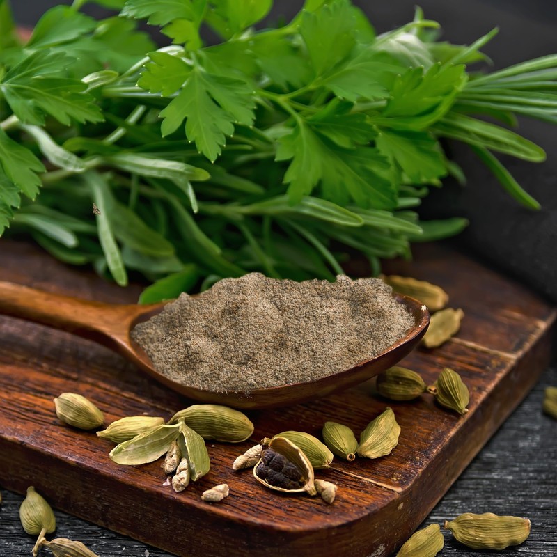 Birch & Meadow Ground Cardamom, 7.2 oz, Spicy & Fruity,