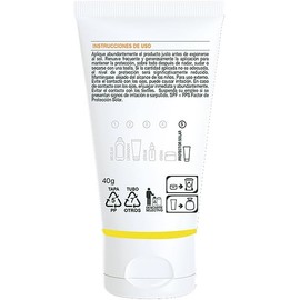 Garnier Super UV Protector Solar Facial Toque Seco Efecto Mate con Vitamina C, Textura Ligera Gel Crema Hidratante, 40ml