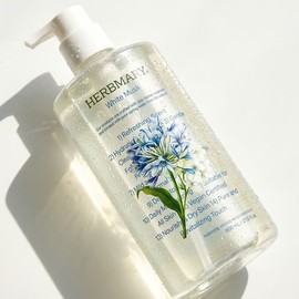 Kind Tan-ssi Jeju Herb Essence Subtle Scent Musk Body Wash 800ml Herb Essence Scent Musk Body Wash / 친절한탄씨 제주 허브에센스의 은은한 향기 머스크 바디워시 800ml 허브에센스의 향기 머스크 바디워시