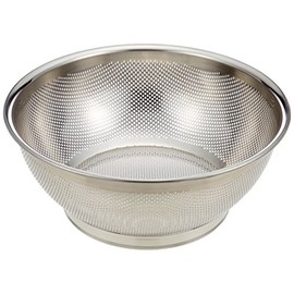 UK 18 – 8 Punching Shallow Type Colander 33 cm
