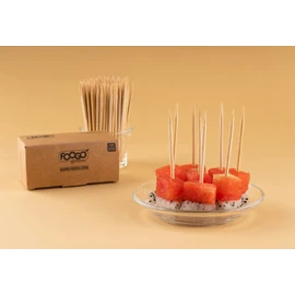 FOOGO Green 250pcs Bamboo Cocktail Sticks 9cm Wooden Toothpicks Cocktail Accessories for Drinks Party Food Picks Sturdy Eco-Friendly Wooden Sticks Christmas Tableware