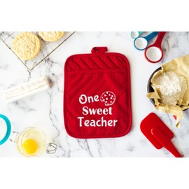 Teacher Gift for Women, Appreciation Week, Thank You Present Potholder, One Smart Cookie Oven Mitt, Set of 2 (One Sweet Teacher)
