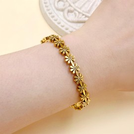 Oneress Titanium Gold Plated Daisy Bangle - Lucky Flower Bracelet with CZ - Stylish Women's Bangle for Special Events, Birthdays, and Clothing Matching - YA4878