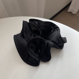 SYSUII Pack of 3 Hair Bobbles Silk Scrunchies Satin for Women, Large Hair Scrunchies Hair Elastic Bands Soft Silky Elastic Hair Bands Scrunchie Hair Accessories for Girls or Women Teenagers - Black