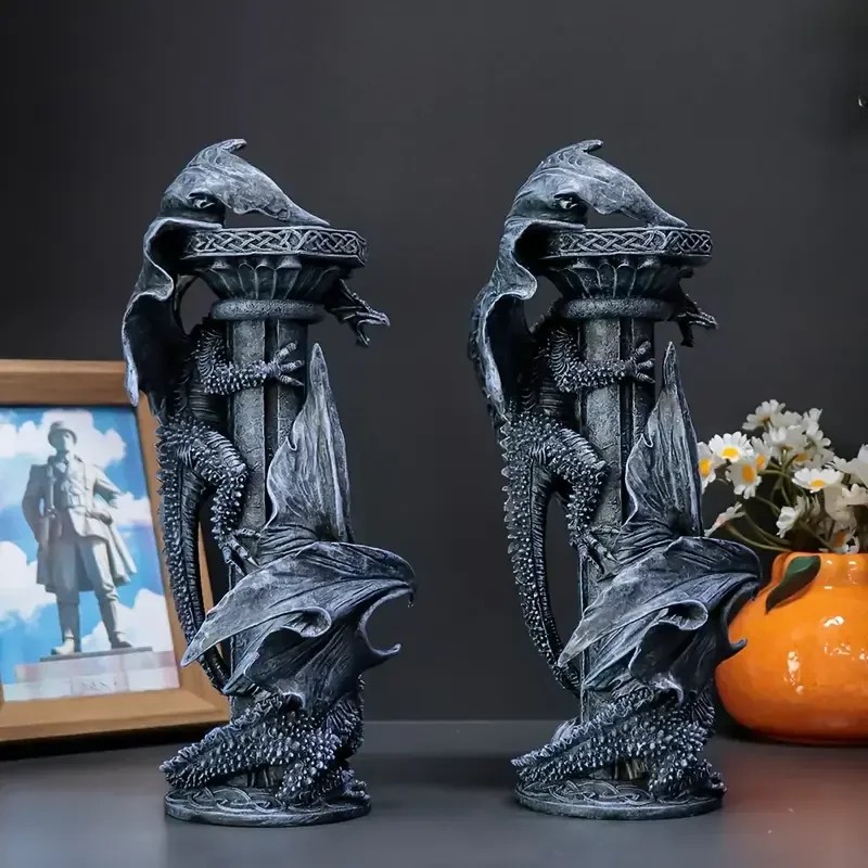 Double Dragon Entwined Irregular Resin Candlestick-Hand-painted-Fantasy-themed Space Style ItemColor: As