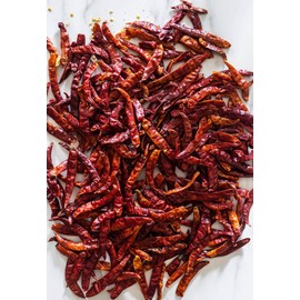 Generic Dried Arbol Whole Chili Peppers for Mexican food, Chile de Arbol Seco Mexicano (8, Ounces)