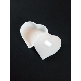 White Porcelain Heart Shaped Trinket Ring Jewelry Box With Lid