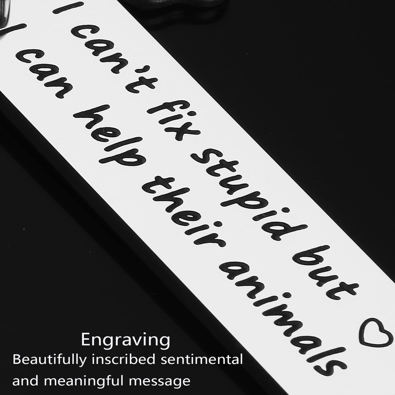 HUTIMY Vet Tech Keychain Gifts for Women Men Teens Funny