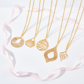 DICOSMETIC Pack of 10 5 Style Stainless Steel Filigree Pendants Golden Colour Flat Round/Leaf/Polygon/Teardrop Pendant Accessories for DIY Necklace Jewellery Making Hole: 1.6 mm Hole