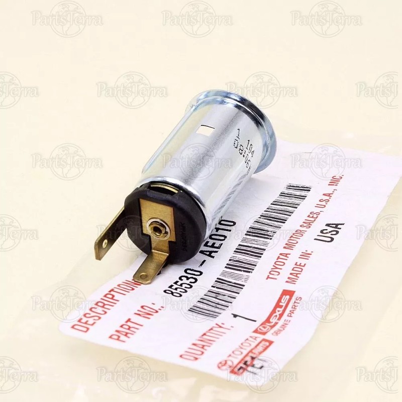 Toyota OEM Toyota 12 Volt Power Outlet Socket Assembly TACOMA