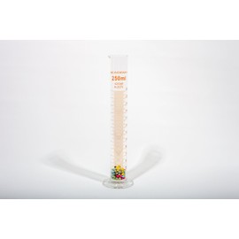 KING SCIENTIFIC GLASS MEASURING CYLINDER (GRADUATED BOROSILICATE GLASS) 250ML