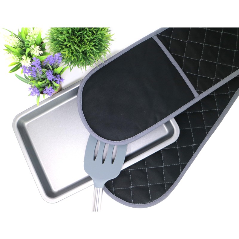 Clay Roberts Oven Gloves, Black, Double Oven Mitts, Heat Resistant