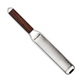 Microplane Master zester, stainless steel, walnut wood