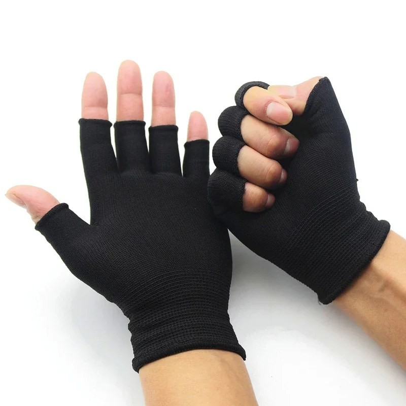 pair men women