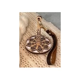 Generic Lemonwood Mini Minder Wrist Yarn Holder Namaste & Lace, Brown