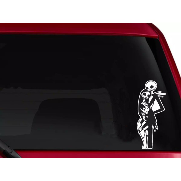 Jack and Sally Skellington in love nightmare before christmas romantic