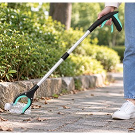 Foldable Grabber Tool for Trash Pickup – Portable Reacher for Easy Indoor and Outdoor Cleanup