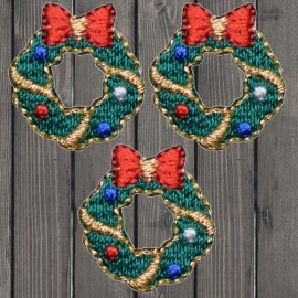 Paddys Patches Mini Christmas Wreath Embroidered Patch — 3-Pack — Iron On
