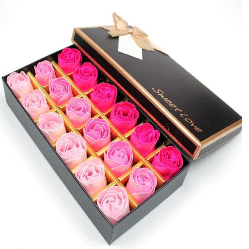 Gearmax 18 x rose scented soaps in gift box, rose