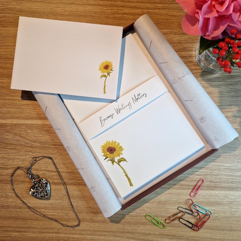 Me Loovely Sunflower Letter Writing Paper & Envelopes Set with