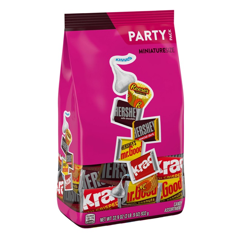 HERSHEY'S and REESE'S Miniatures Assorted Chocolate Candy Party Pack, 32.9