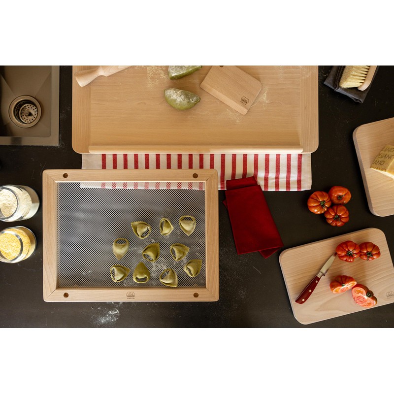 Marcato Wooden Dough Scraper with Side Hole | For Sharing