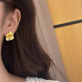 Elegant Flower Stud Earrings for Women 925 Sterling Silver Post Earrings Rhinestone Petals Floral Dangle Drop Earrings Christmas Fashion Jewelry (Gold)
