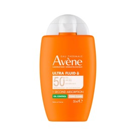 Avene Protector Solar Facial Dermatológico con Color Ultra Fluid Oil Control FPS50, Bloqueador Solar para Piel Grasa y Mixta, Efecto Mate Durante 14 Horas, Efecto Anti-Brillo, Tono Claro, 50ml