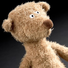 sigikid 43298 Beasts by Cuddly Animals with Personality Plush Toy, Brown/Bear