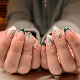 24Pcs Christmas Press on Nails Short Almond Fake Nails Green Xmas French Tip Glossy Glue on Nails Snowflake Christmas Tree Nails Designs Full Cover False Nails Winter Stick on Nails for Women Girls