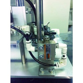 TRUSCO TSV-41B-6 4-Way Small Switching Valve, 5 Ports, 1/8 Button Type