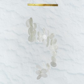 Wind Chimes for Outside White Capiz Shell Windchime Wind Catcher Seashell Sea Glass Beach Coastal Crafts Decor for Garden Patio Yard Unique Outdoor Gifts for Women