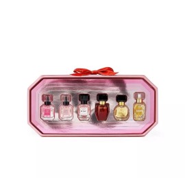Victoria's Secret  Victoria's Secret Fragance Discovery Set.