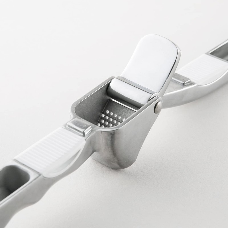 Kai Corporation SELECT100 DH3010 KAI Garlic Squeezer