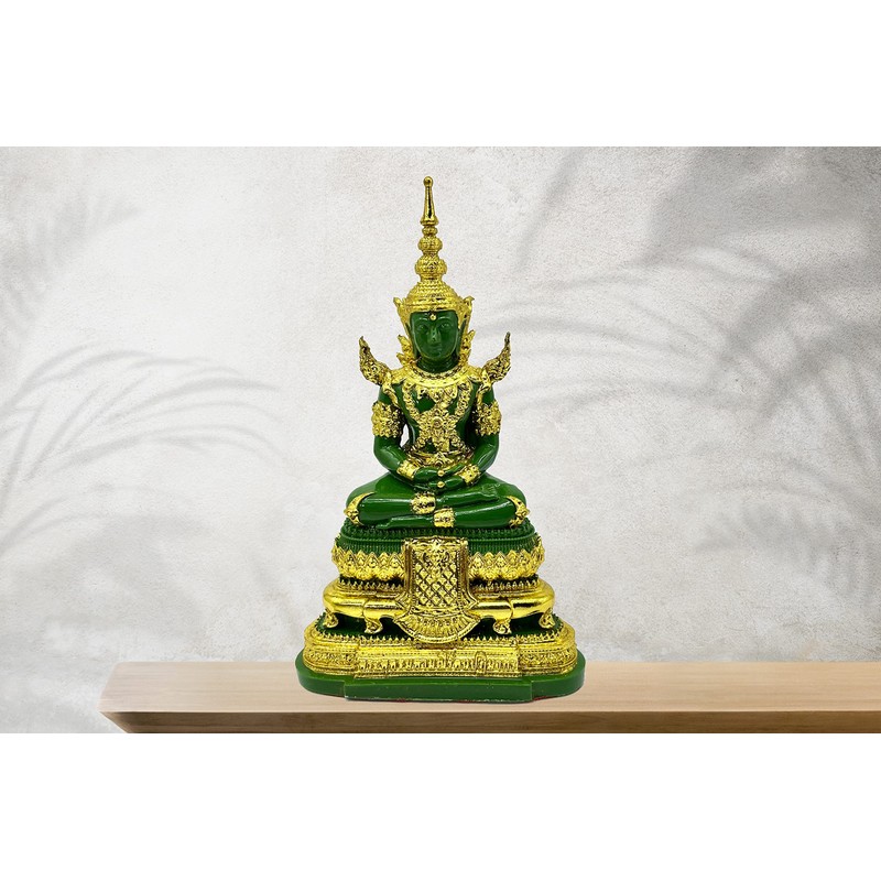 BUDDHO Emerald Buddha Statue 6" H. Knee to Knee 2