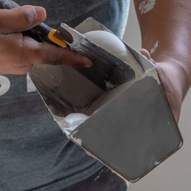 DEWALT Blue Steel Taping Knife 4-Pack | 8/10/12/14-Inches + FREE BONUS 6" Soft Grip Putty Knife | Soft Grip Handles| DXTT-3-162