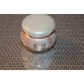 Milani Shimmering BODY GLOW Highlighter Dewy Light Gold No 02 .92oz Italy NEW!!!