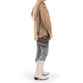 Wrangler Crossbody Bag for Women Aztec Mini Crossover Purse Small Western Handbag with Wide Guitar Strap WG205-118CF/TQ