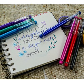 uni-ball UF-222-07 Erasable Rollerball Gel Pens. Premium 0.7mm Ballpoint Tip for Super Smooth Writing, Drawing & Colouring. Capped Eraser for Secure and Stable Rubbing Out. Pack of 5, Black