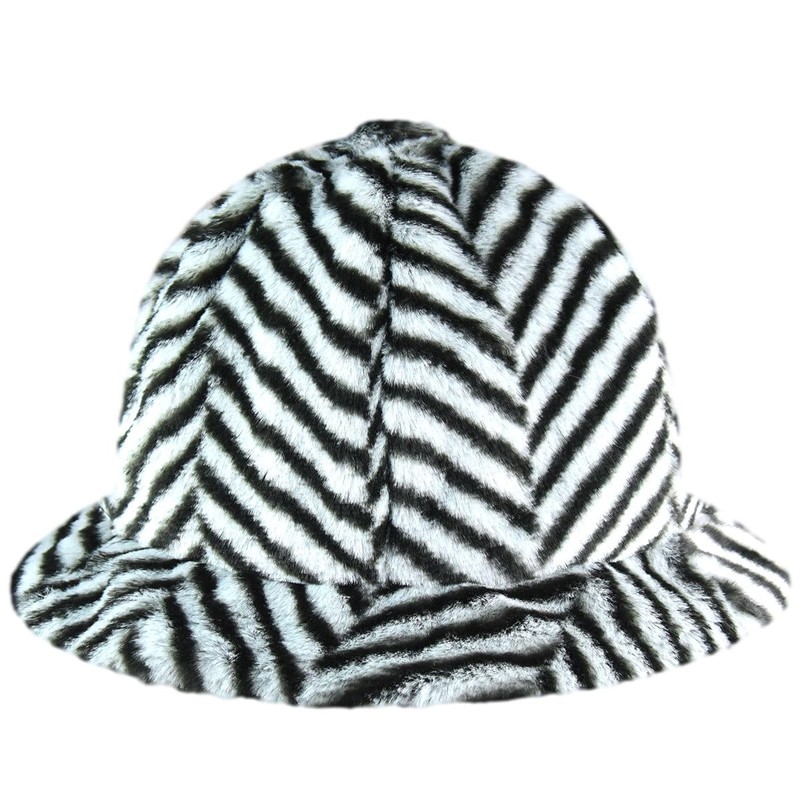 Kangol Women's Faux Fur Casual Beret Hat, Grey (herringbone)