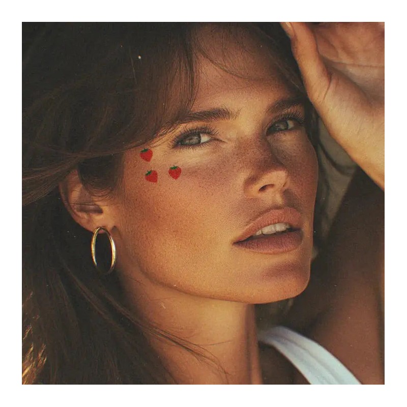 Fazit Make Up Patches Strawberry Speckles