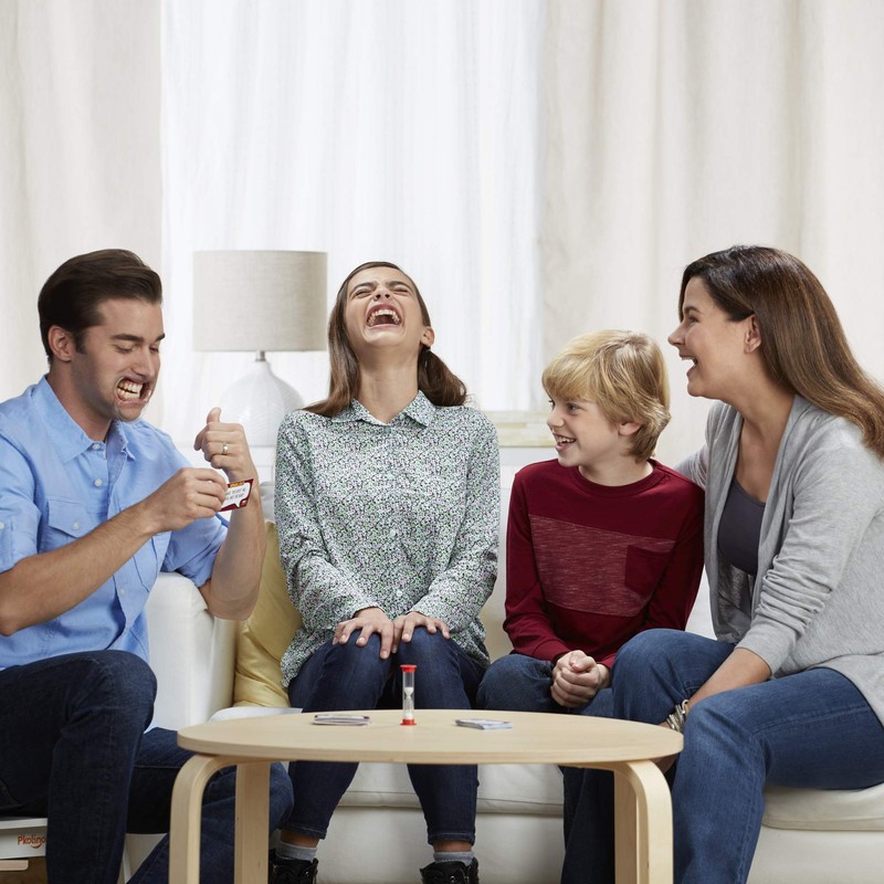 Hasbro C31451010 Klartext Kinder gegen Eltern, französische Ausgabe