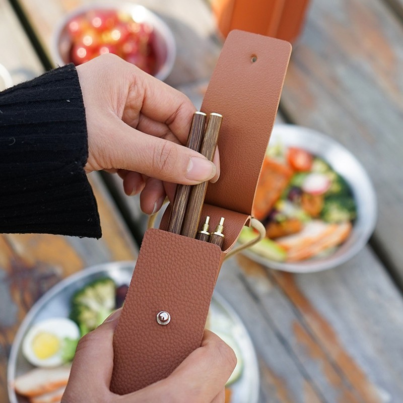 Foldable Wood Chopsticks Portable Detachable Wooden Flatware Chopsticks for Outdoor